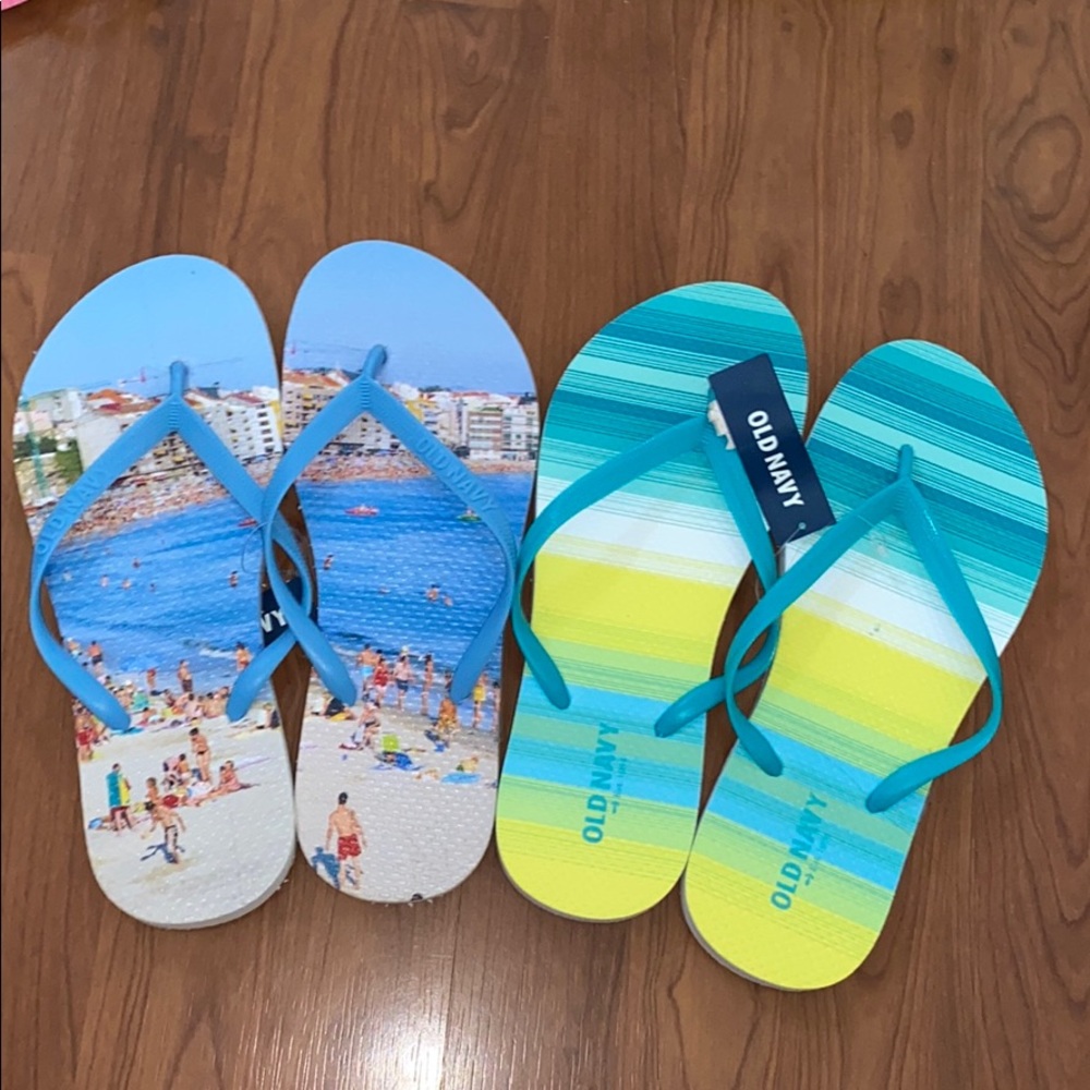 BNWT Old Navy Flip Flops 2pairs Size 9